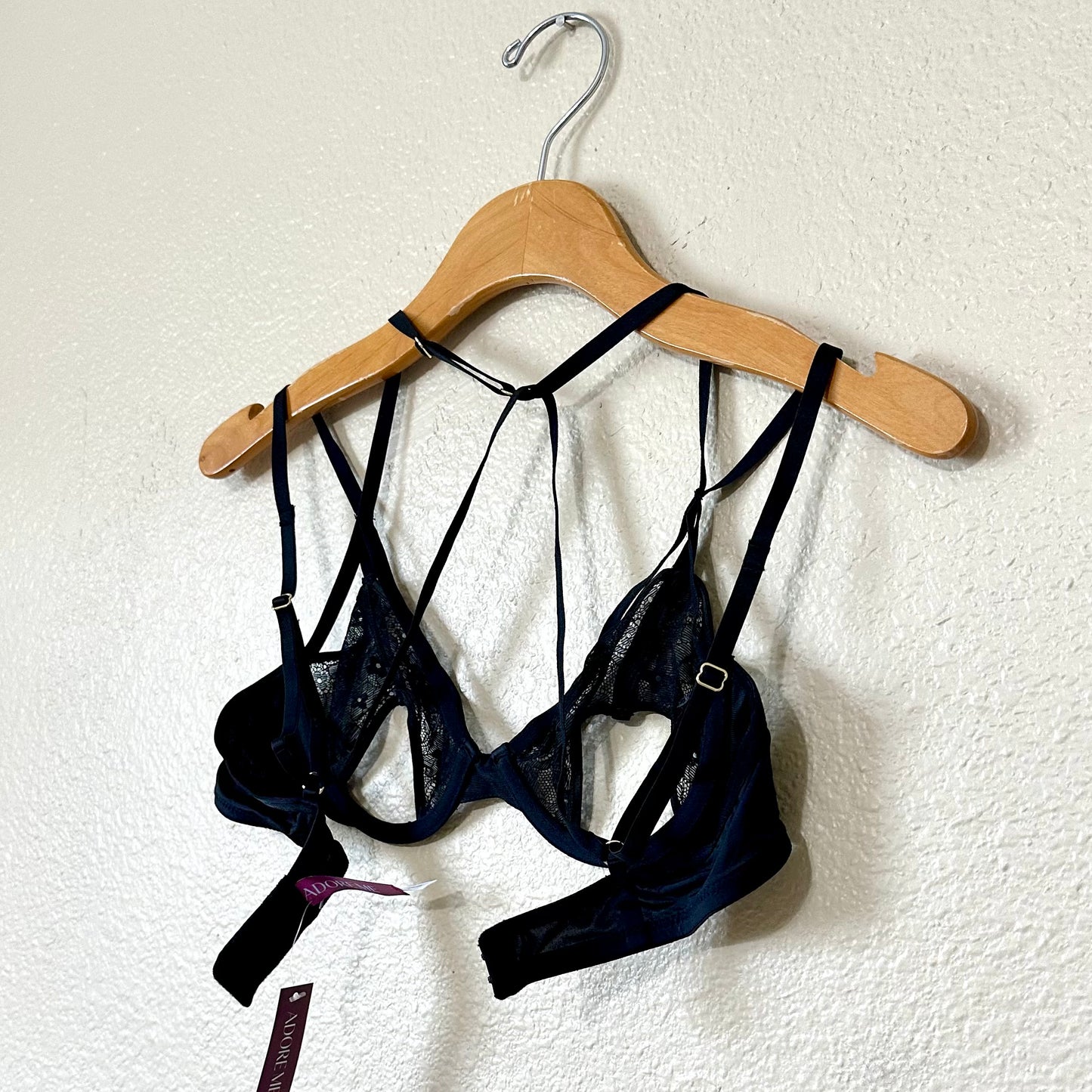 x Sold x Adore Me Eilish Unlined Peak-A-Boo Bra | 34B