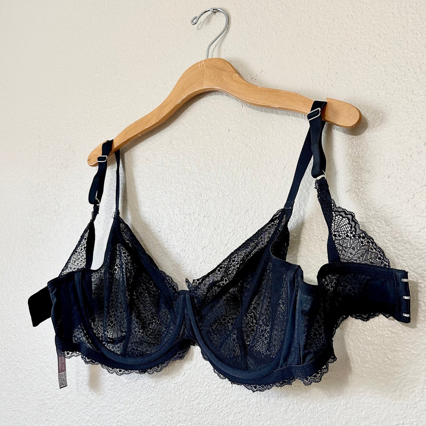x Sold x Adore Me Hannalee Unlined Full Coverage Lace Bra | 38DD