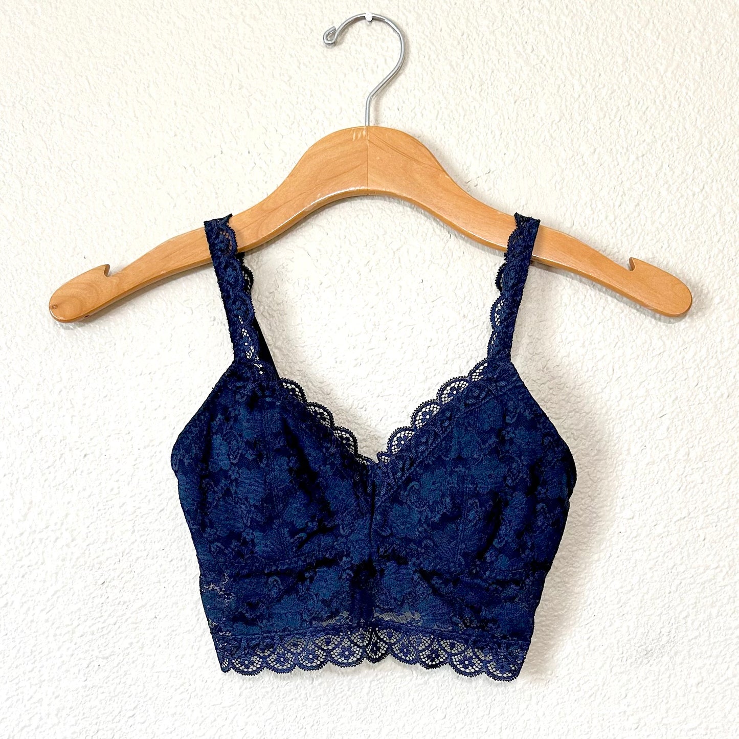 x Sold x Hollister Co. Lace Bralette | XS