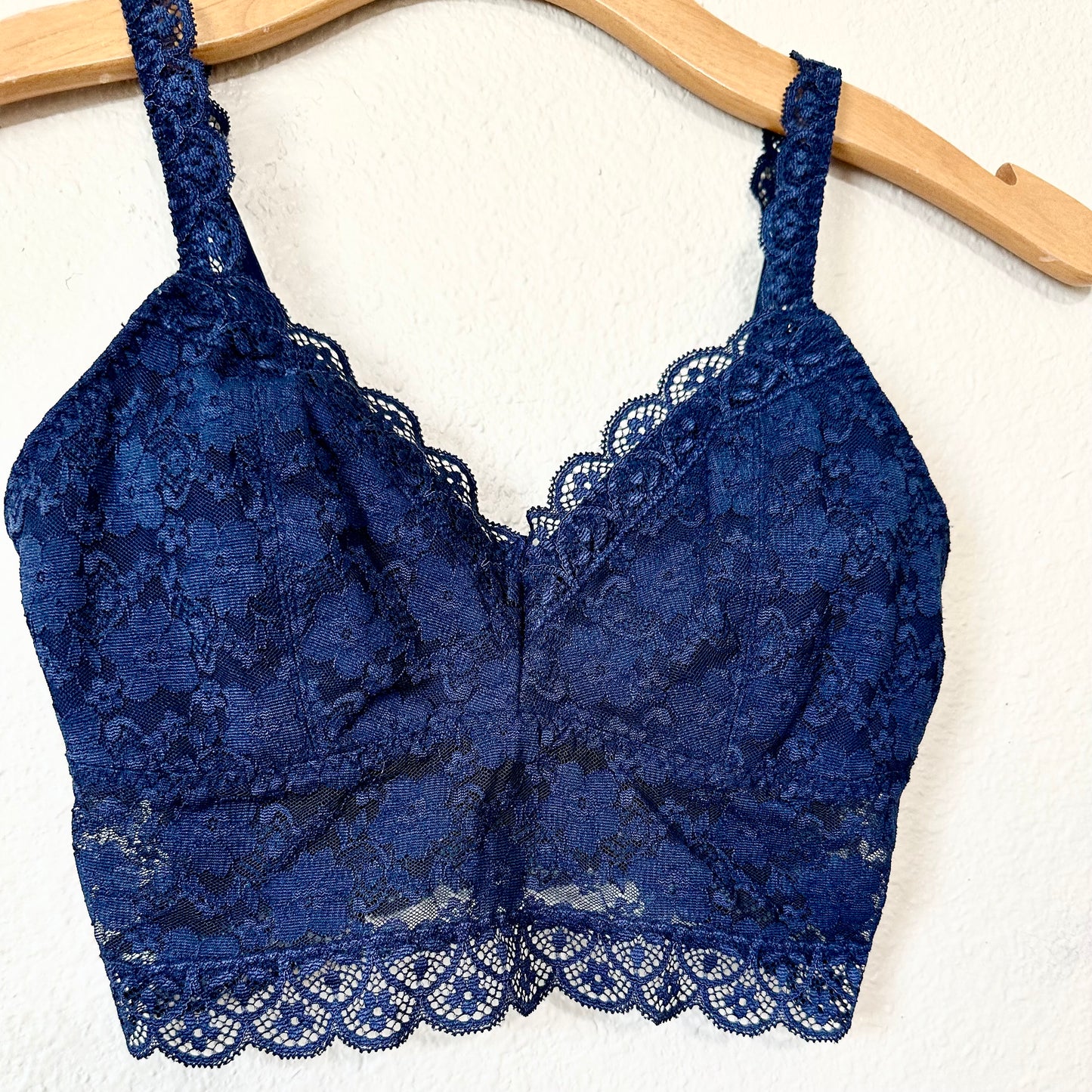 x Sold x Hollister Co. Lace Bralette | XS