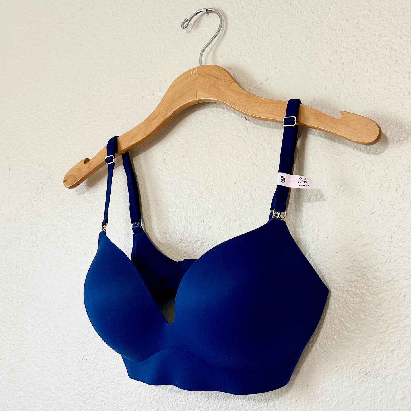 x Sold x Victoria’s Secret Dream Angels Wireless Push-Up Bra | 34D