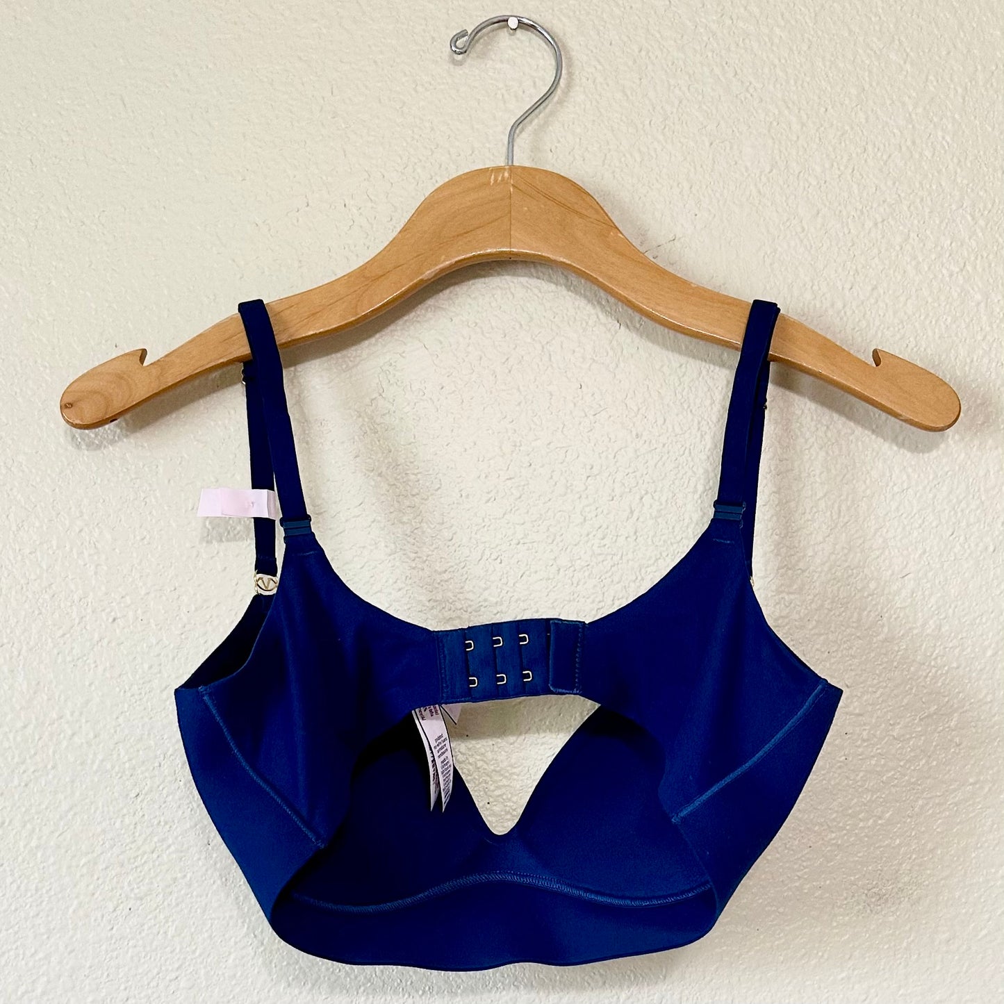x Sold x Victoria’s Secret Dream Angels Wireless Push-Up Bra | 34D