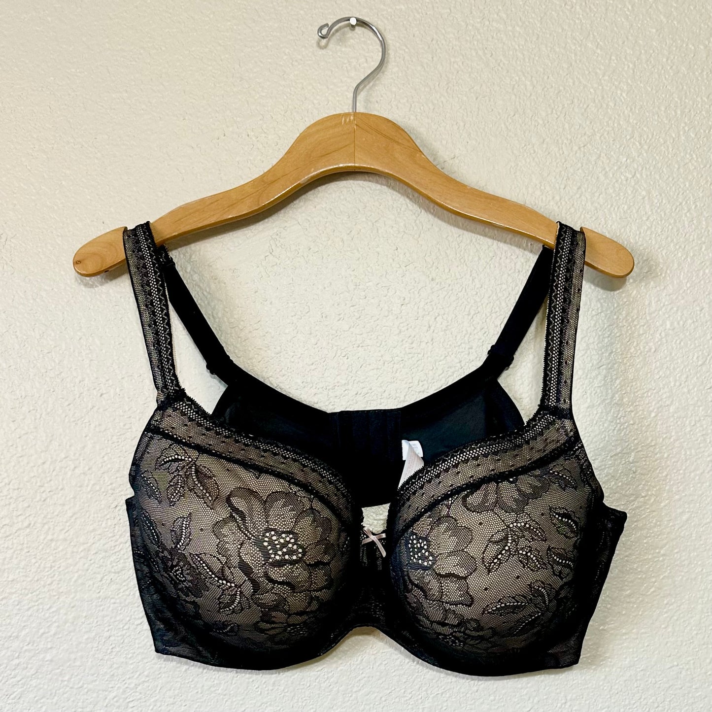 x Sold x Cacique Lightly Lined Balconette Bra with Lace | 44DD