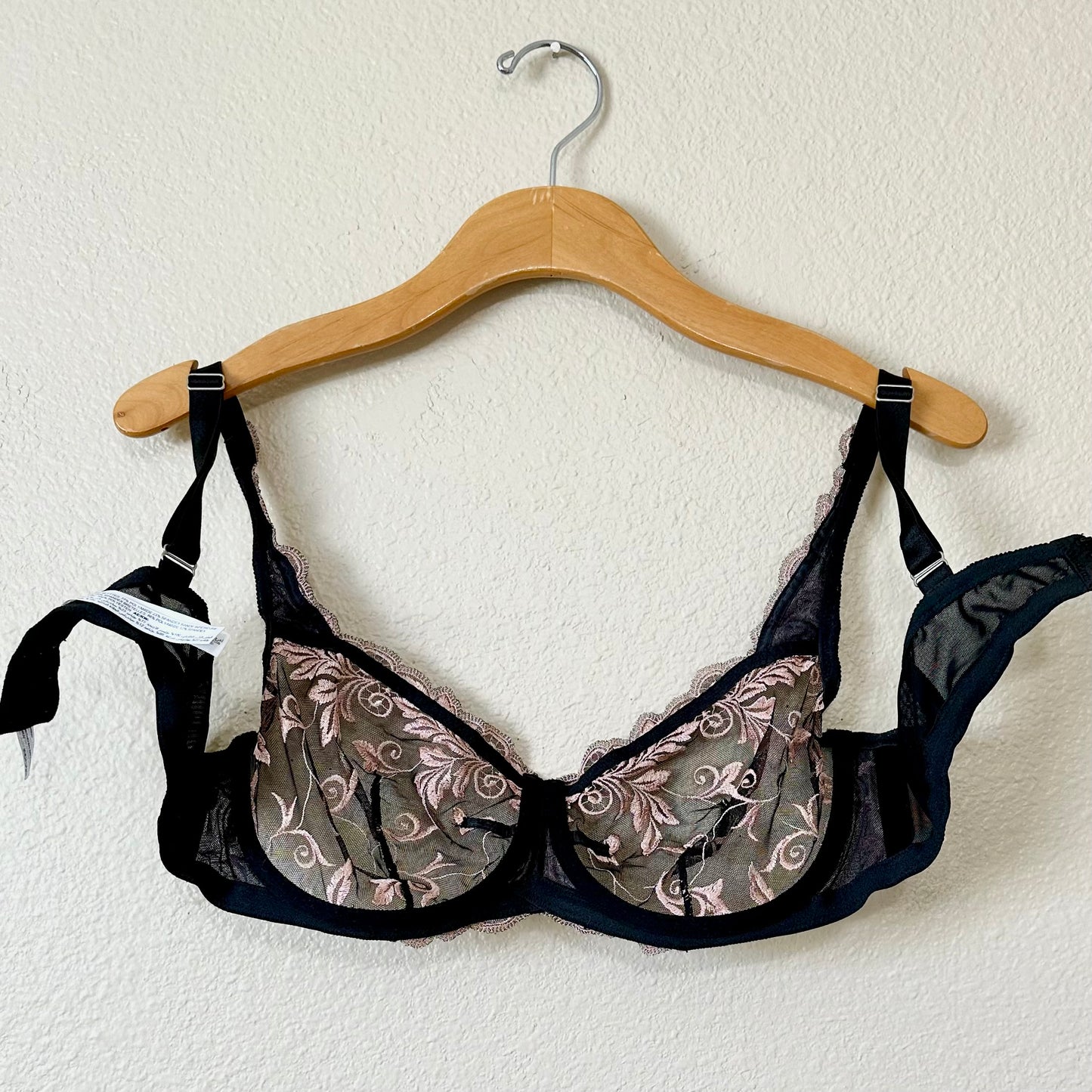 x Sold x Soma Intimates Sensuous Lace Unlined Bra | 38C
