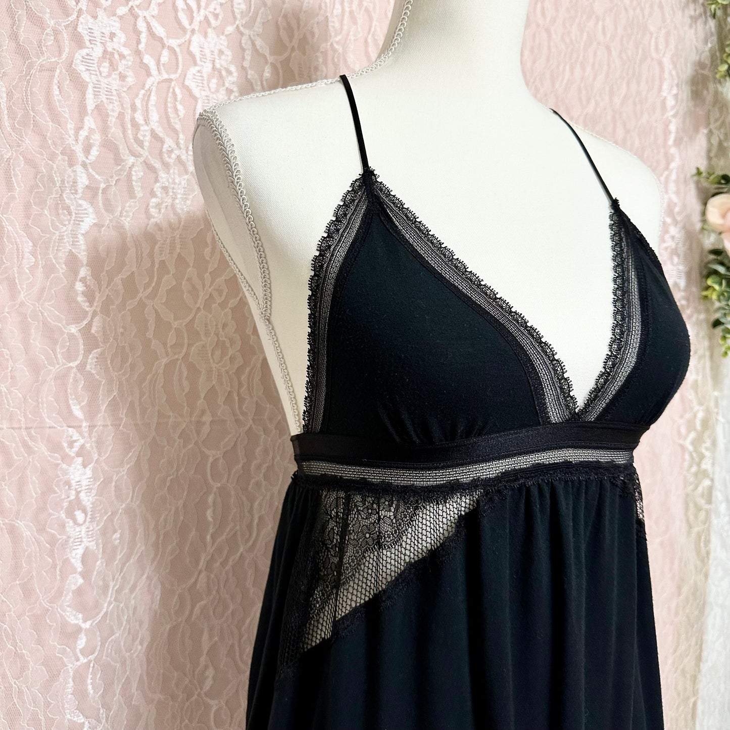x Sold x Victoria’s Secret Black Lace Slip Dress | S