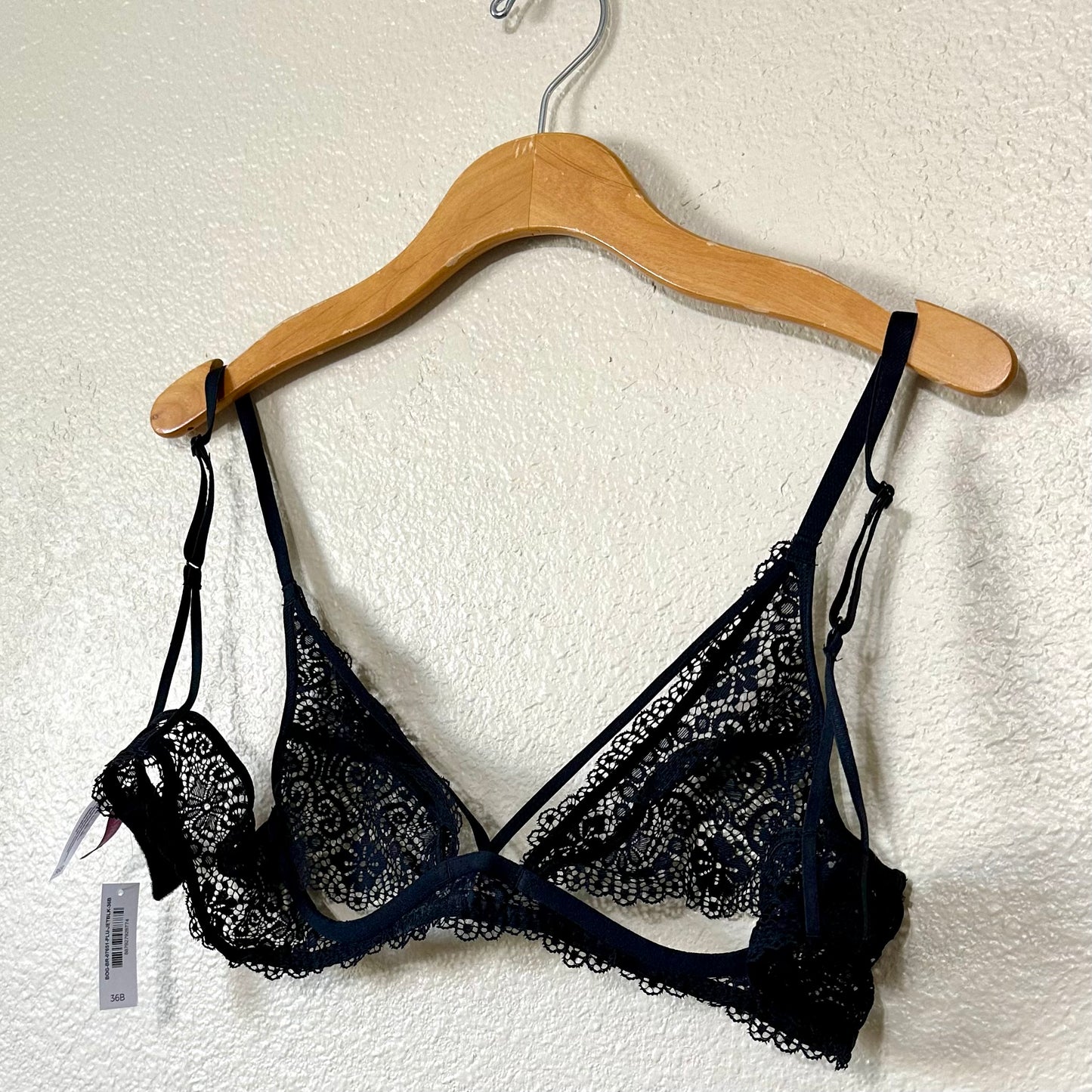 Adore Me Jenni Unlined Plunge Bra | 36B