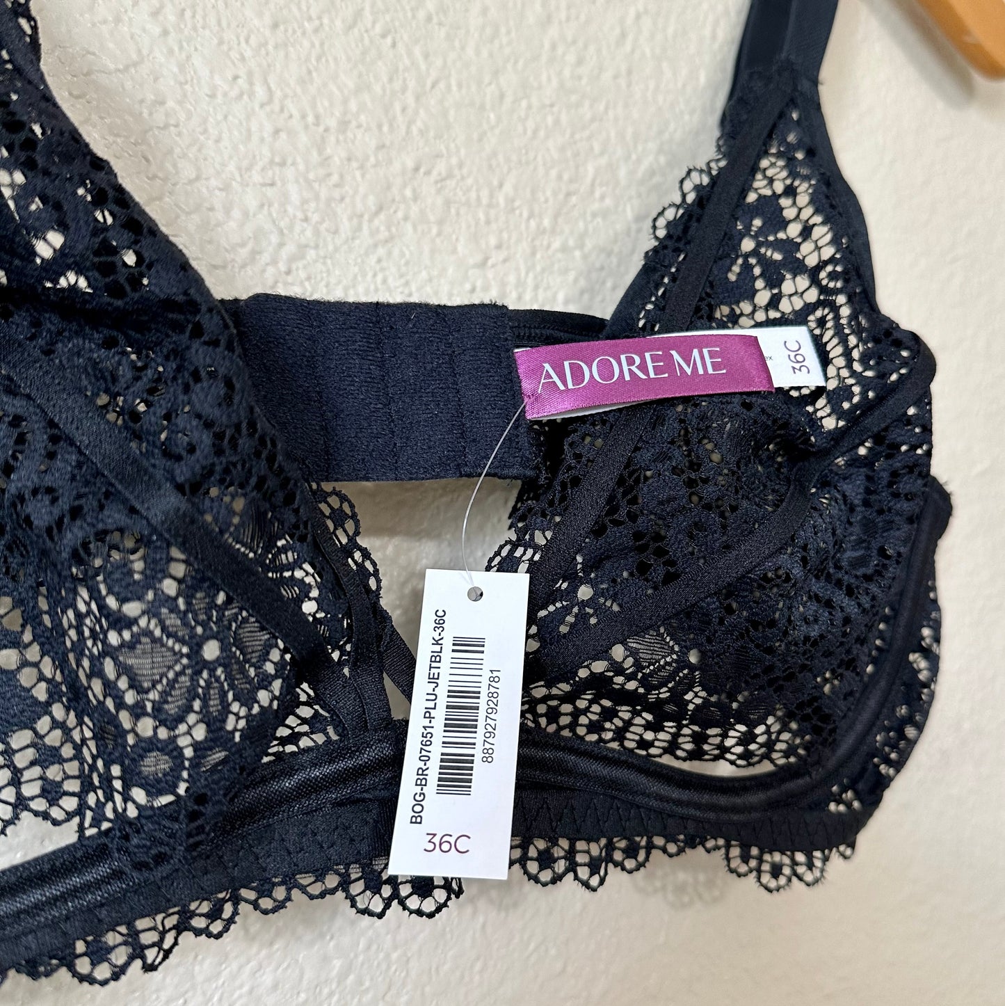 Adore Me Jenni Unlined Plunge Bra | 36C