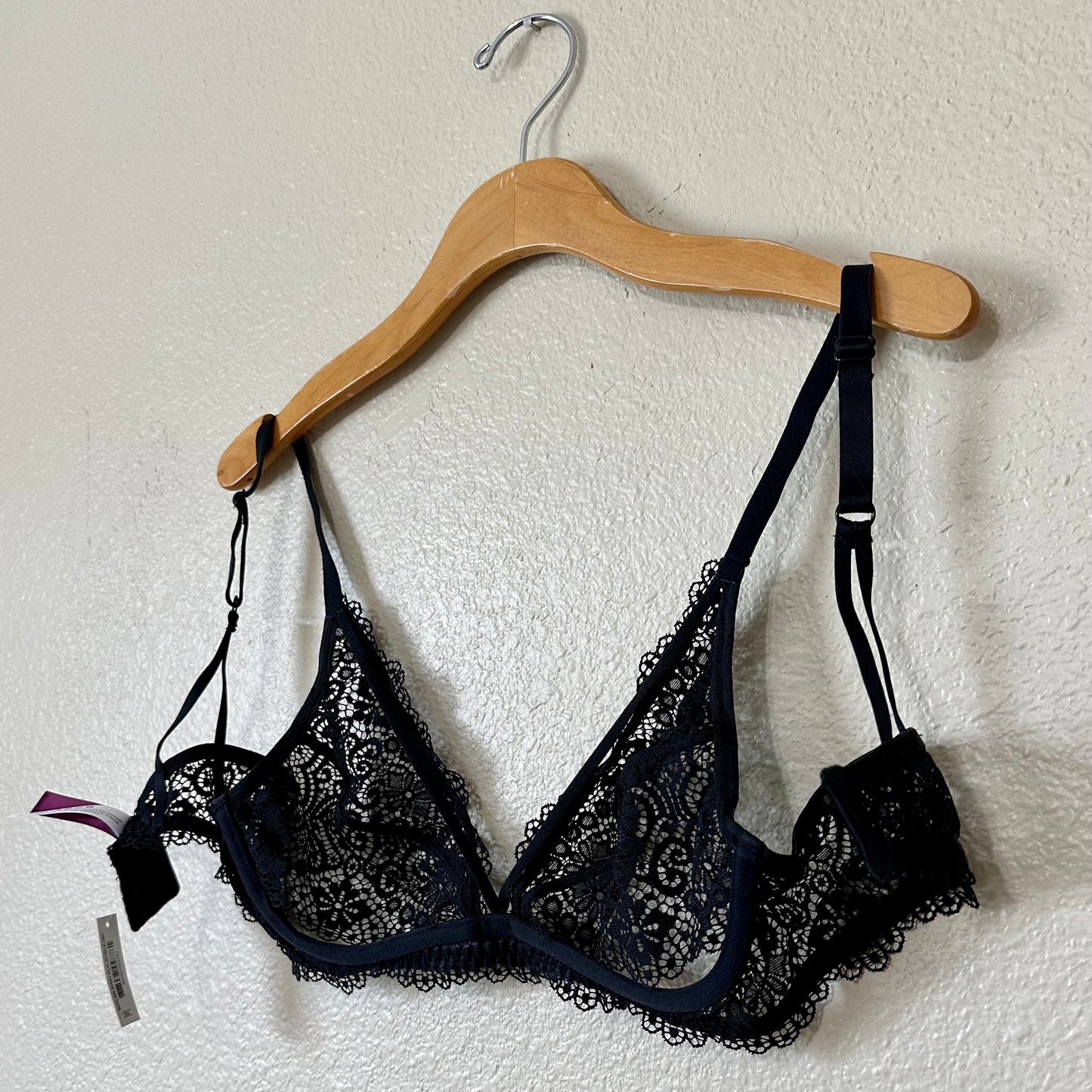 Adore Me Jenni Unlined Plunge Bra | 36C