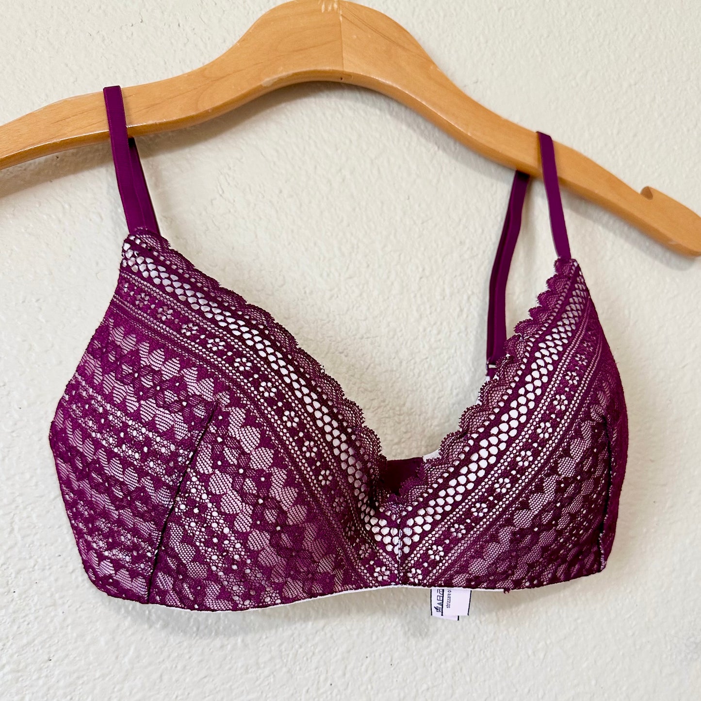 Victoria’s Secret Wireless Bra | 32D