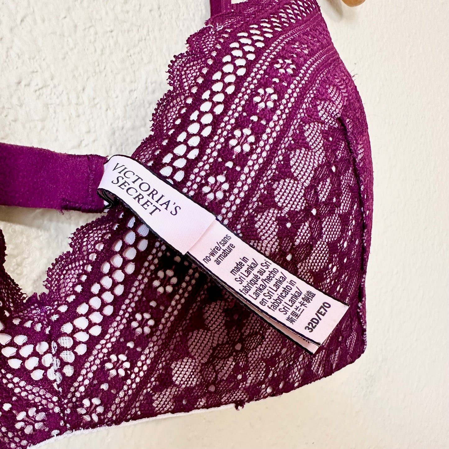 Victoria’s Secret Wireless Bra | 32D