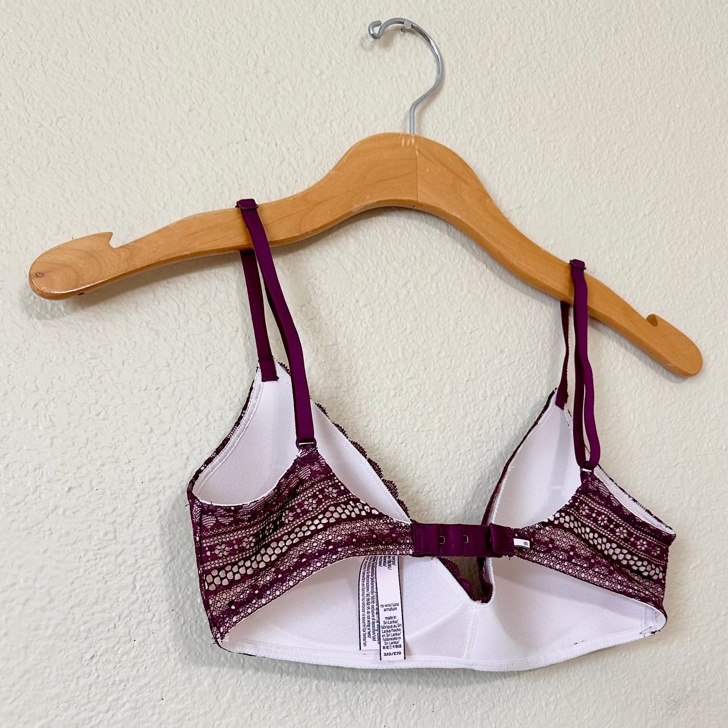 Victoria’s Secret Wireless Bra | 32D