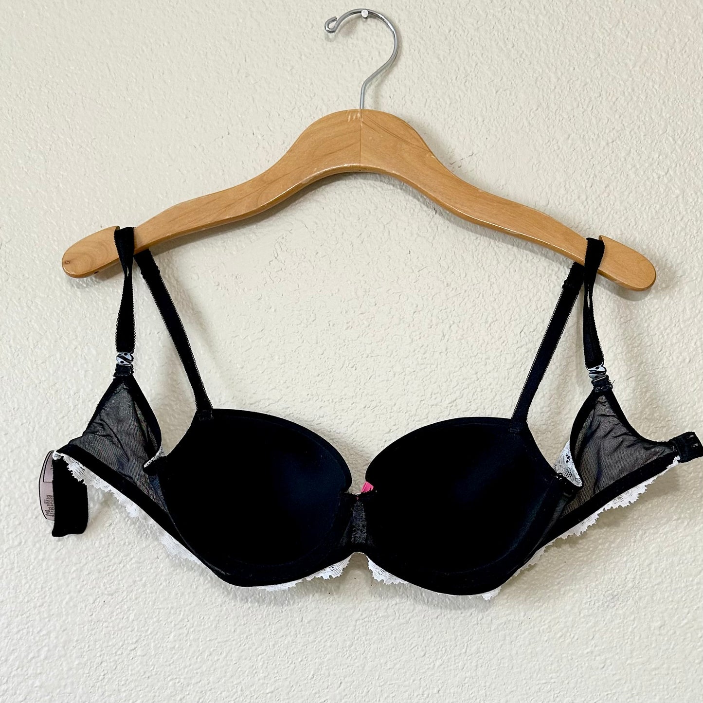 Victoria’s Secret Dream Angels Lined Demi Bra | 32D