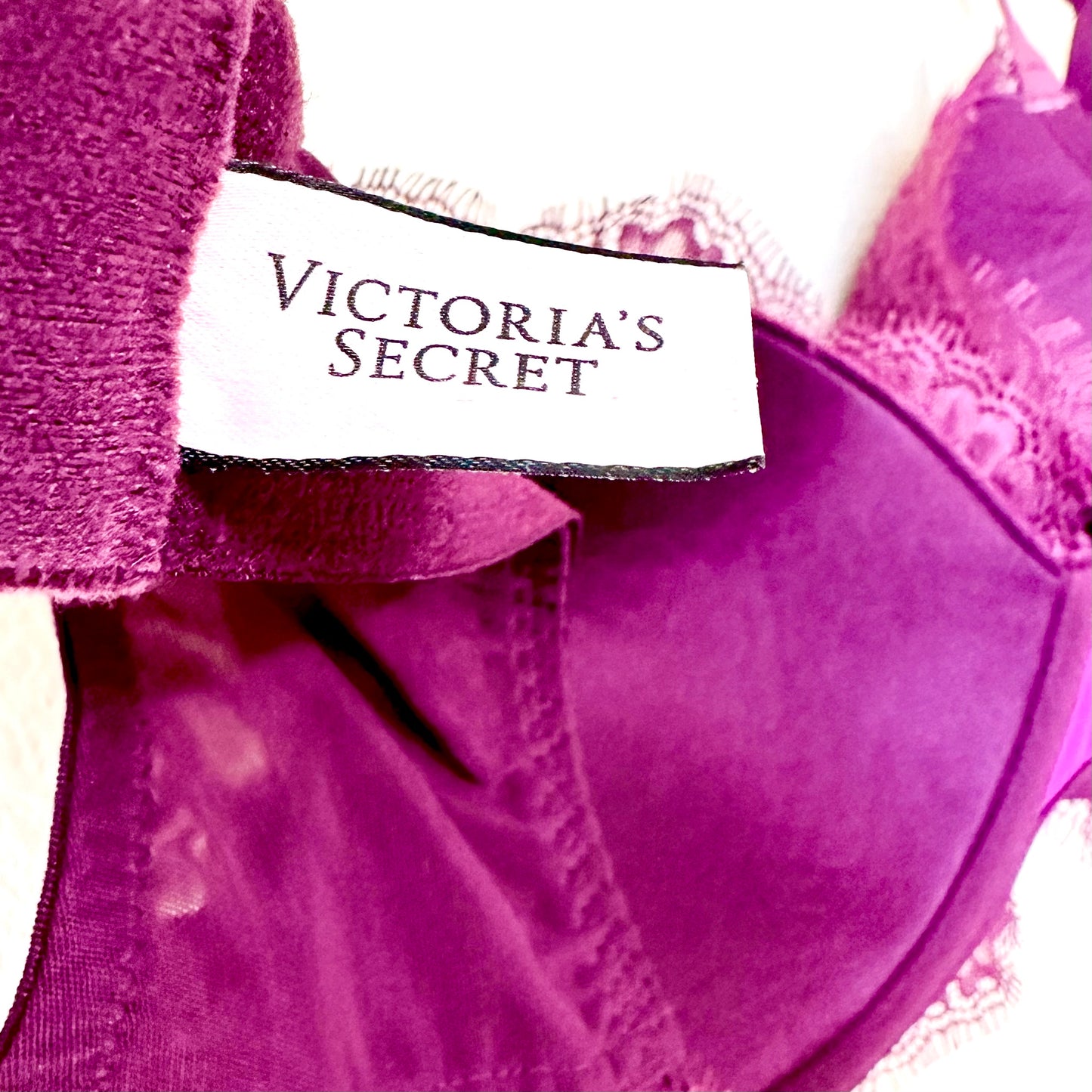 Victoria’s Secret Dream Angels Lightly Lined Demi Bra | 34D