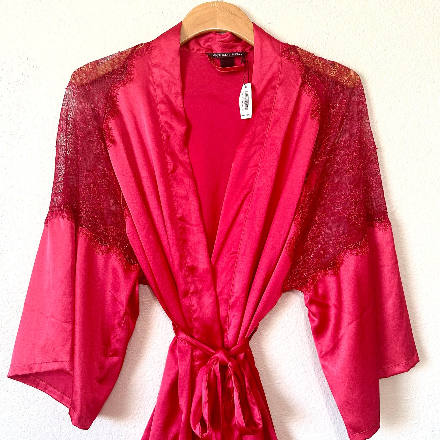 Victoria’s Secret Luxe Satin Lace Inset Robe | M/L