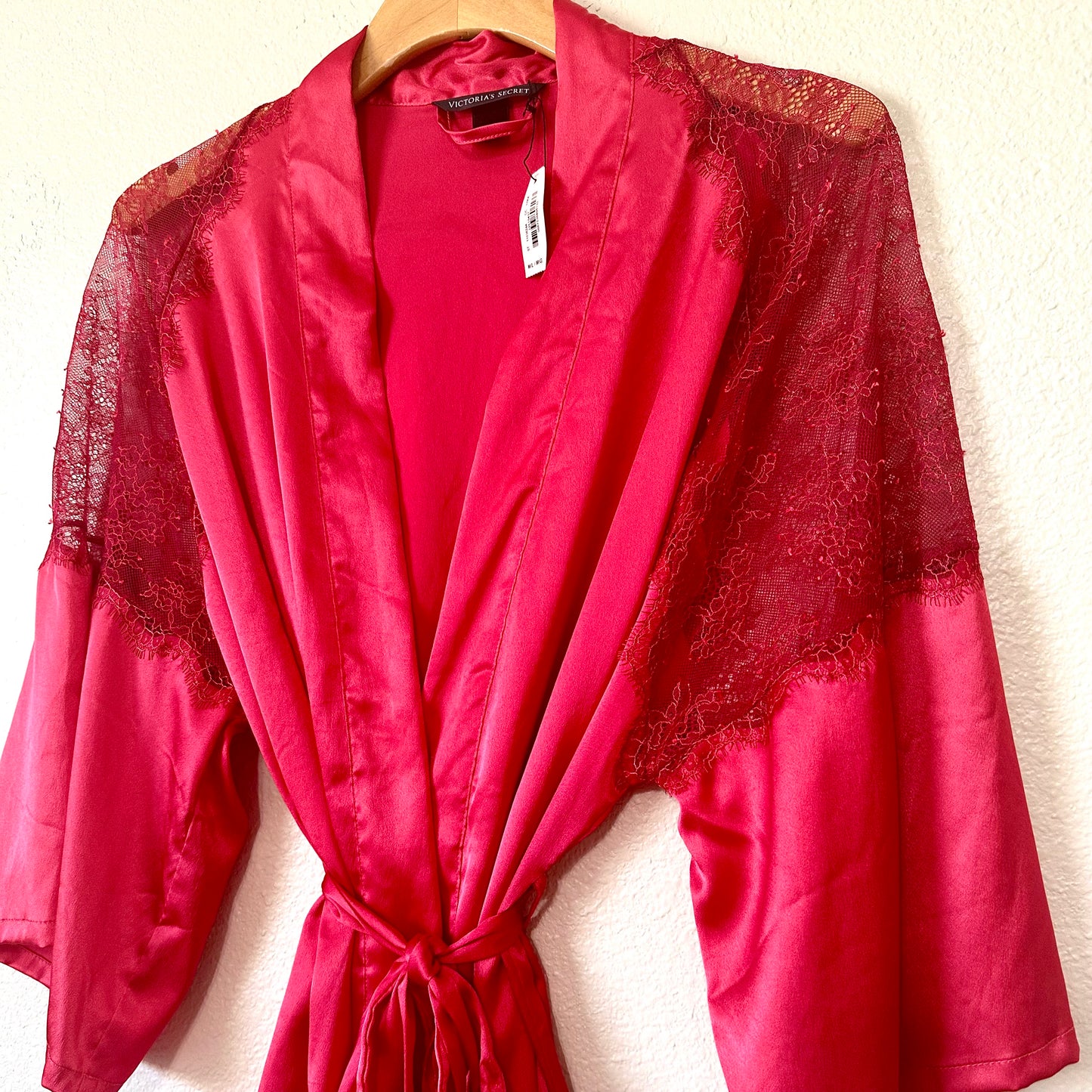 Victoria’s Secret Luxe Satin Lace Inset Robe | M/L