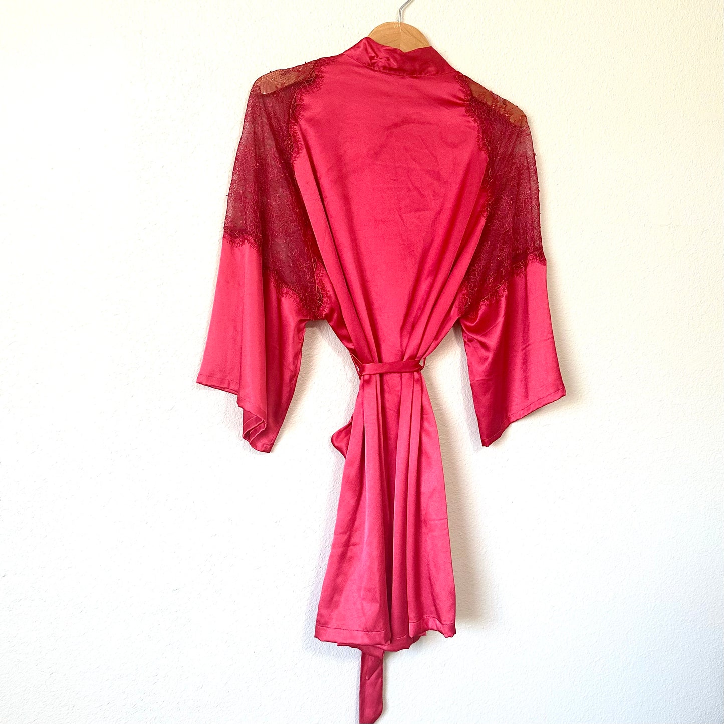 Victoria’s Secret Luxe Satin Lace Inset Robe | M/L