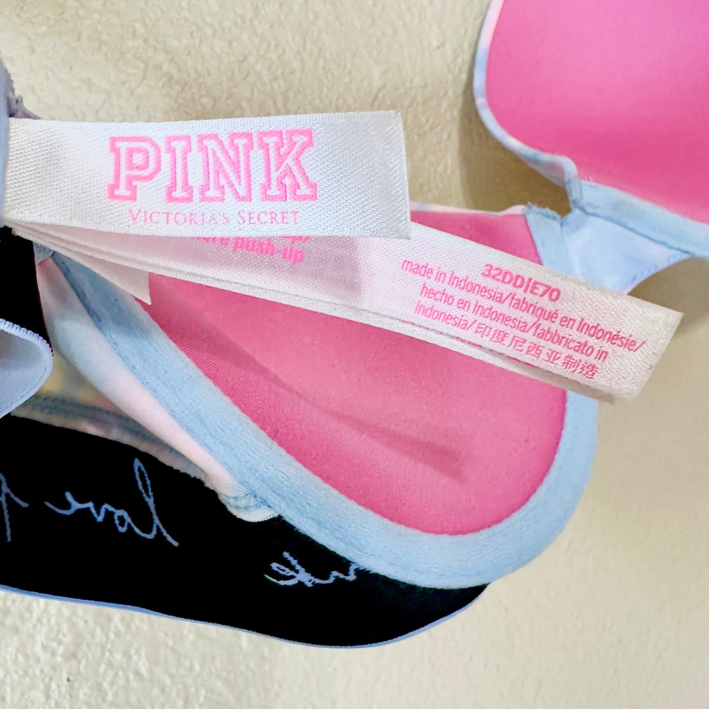 Victoria’s Secret PINK Wear Everywhere Push-Up Bra | 32DD