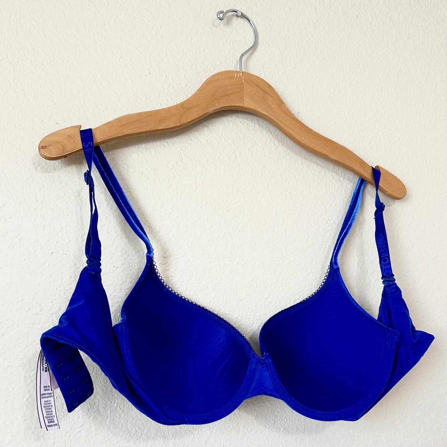 Victoria’s Secret Perfect Shape Push-Up Bra | 32DD