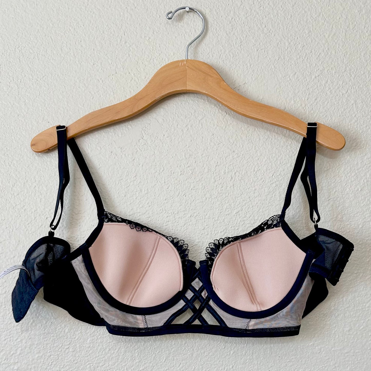 Adore Me Diara Contour Balconette Bra | 36C