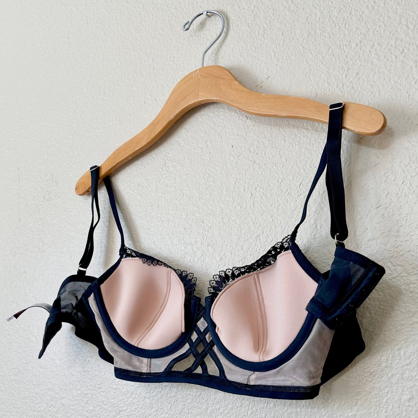 Adore Me Diara Contour Balconette Bra | 36C