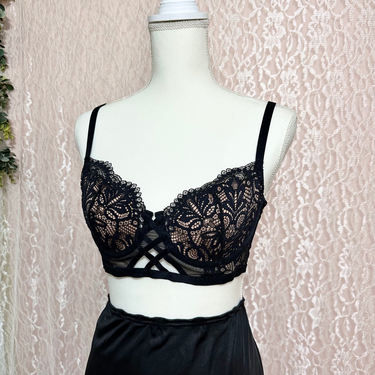 x Sold x Adore Me Diara Contour Balconette Bra | 38B