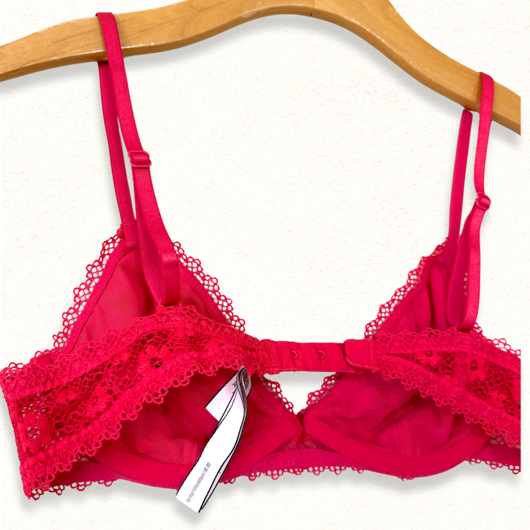 *New* Victoria’s Secret Red Floral Lace Bralette | S