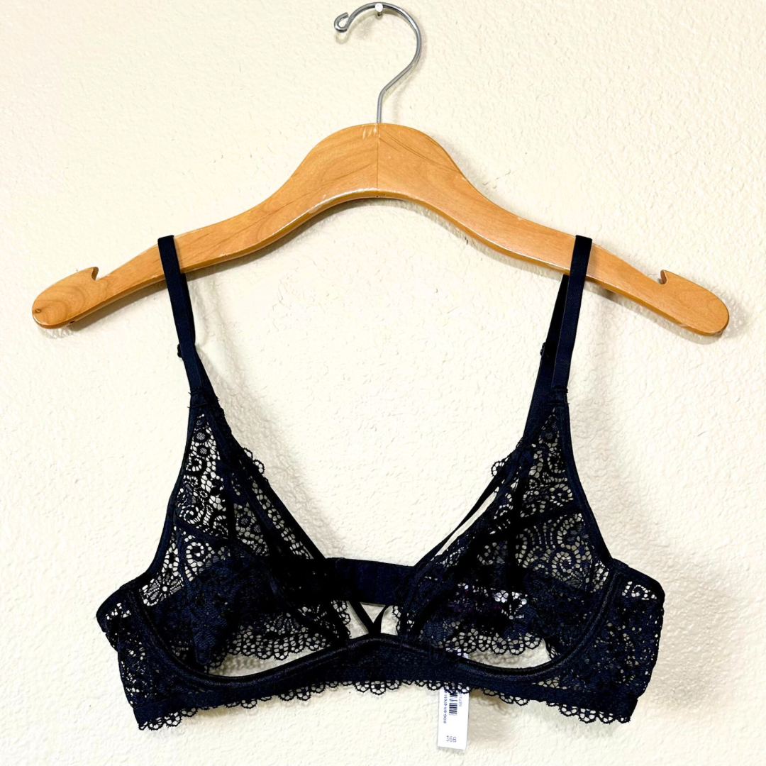 Adore Me Jenni Unlined Plunge Bra | 36B